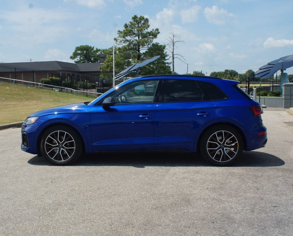 Used 2022 Audi SQ5 Premium Plus w/ Premium Plus Package AWD/4WD image 14