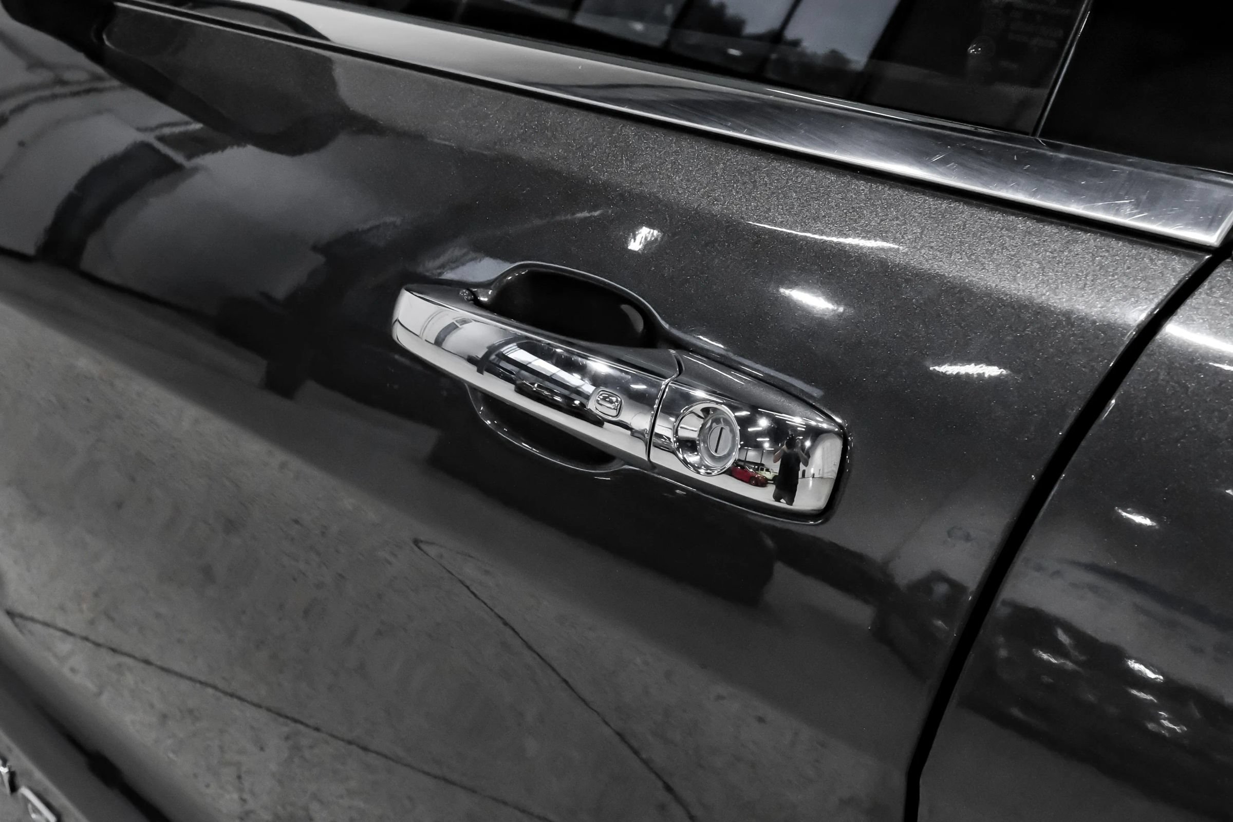 Used 2020 Jeep Grand Cherokee Summit w/ Skid Plate Group AWD/4WD image 52