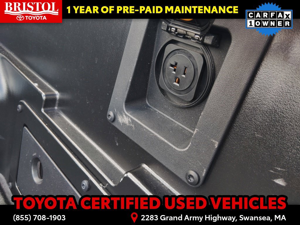Used 2025 Toyota Tacoma TRD Off-Road AWD/4WD image 32