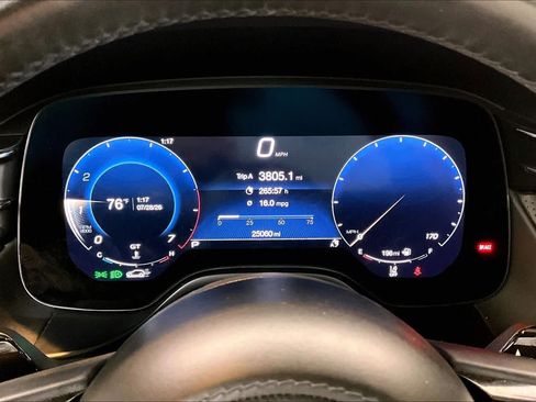 Used 2023 Maserati Grecale Modena AWD/4WD image 25