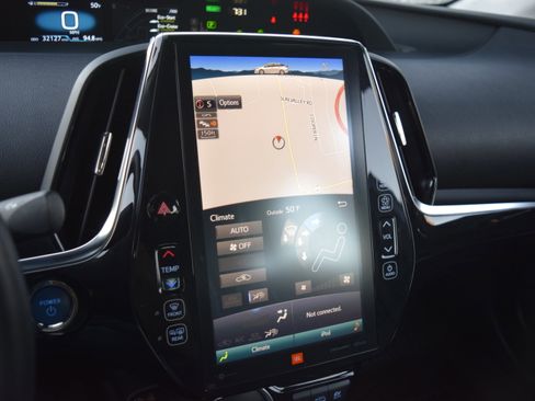 Used 2021 Toyota Prius Prime Limited image 12