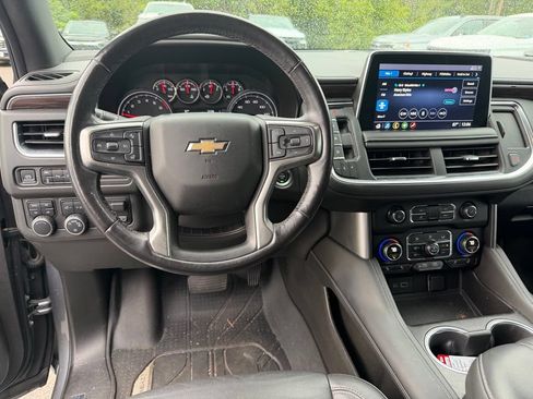 Used 2021 Chevrolet Suburban LT w/ LT Signature Package AWD/4WD image 14