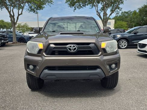 Used 2015 Toyota Tacoma 4x4 Access Cab V6 w/ TRD Sport Package image 2
