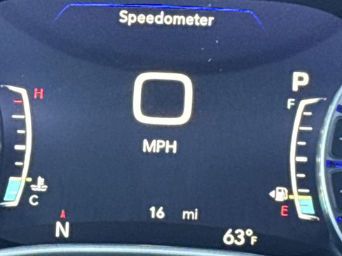 New 2026 Chrysler Pacifica Select w/ S Appearance Package image 24