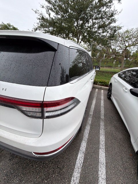 Used 2025 Lincoln Aviator Reserve w/ Equipment Group 201A AWD/4WD image 4