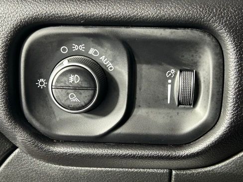 Used 2024 RAM 2500 Big Horn w/ Night Edition image 27