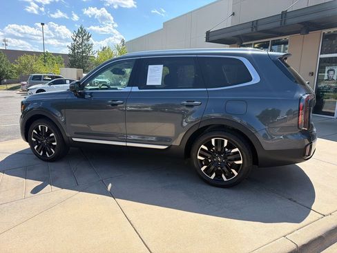 Used 2024 Kia Telluride SX w/ Towing Package AWD/4WD image 9