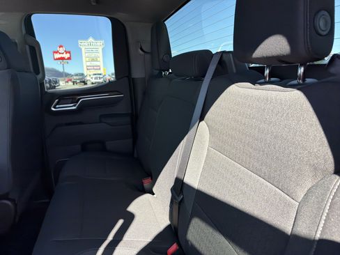 New 2026 GMC Sierra 1500 SLE AWD/4WD image 14