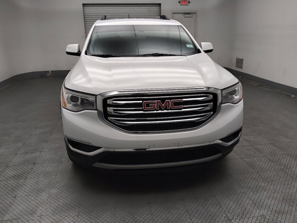 Used 2019 GMC Acadia SLT AWD/4WD image 14