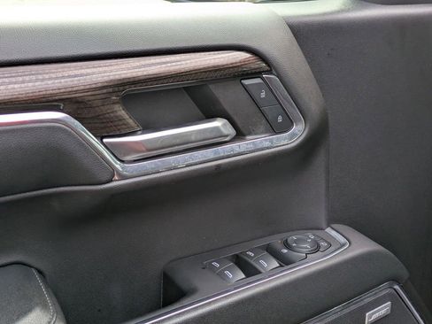 Used 2024 Chevrolet Silverado 1500 LT Trail Boss image 13