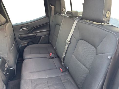 Used 2024 Chevrolet Colorado LT w/ LT Convenience Package image 13