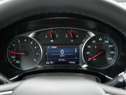 Used 2023 Chevrolet Equinox LT AWD/4WD image 21