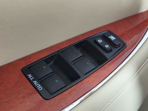 Used 2010 Lexus ES 350 FWD image 30