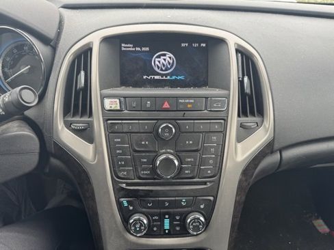 Used 2014 Buick Verano Premium image 13