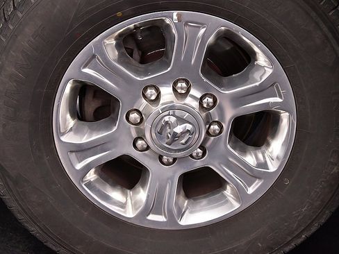 Used 2024 RAM 2500 Big Horn image 9