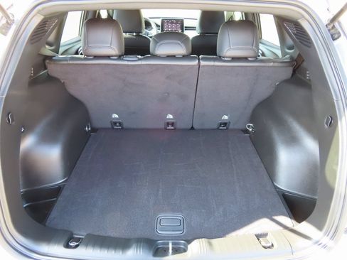 Used 2023 Jeep Compass Limited AWD/4WD image 16