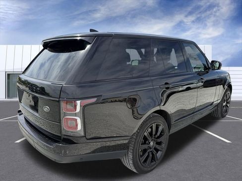 Used 2021 Land Rover Range Rover Westminster Edition image 3
