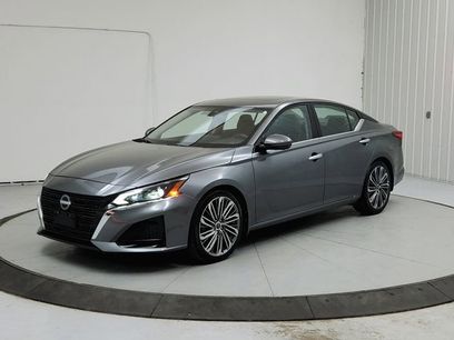 Used 2023 Nissan Altima 2.5 SL