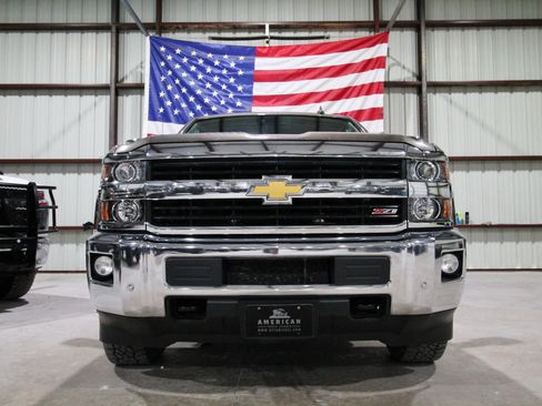 Used 2015 Chevrolet Silverado 3500 LTZ w/ Duramax Plus Package AWD/4WD image 2
