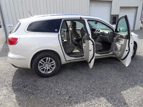 Used 2014 Buick Enclave Convenience image 8