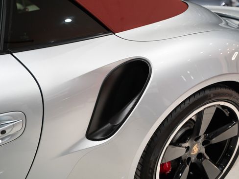 Used 2014 Porsche 911 4 Cabriolet image 40