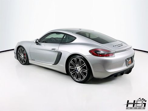 Used 2015 Porsche Cayman GTS image 8