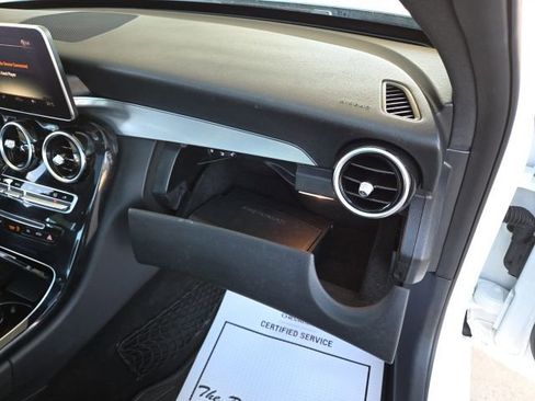 Used 2017 Mercedes-Benz C 300 4MATIC Sedan image 45