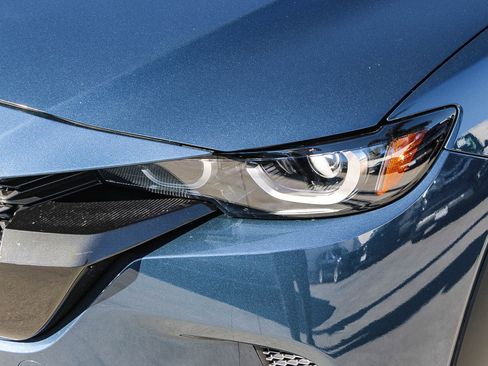 Used 2023 MAZDA CX-50 2.5 S w/ Cargo Package image 5