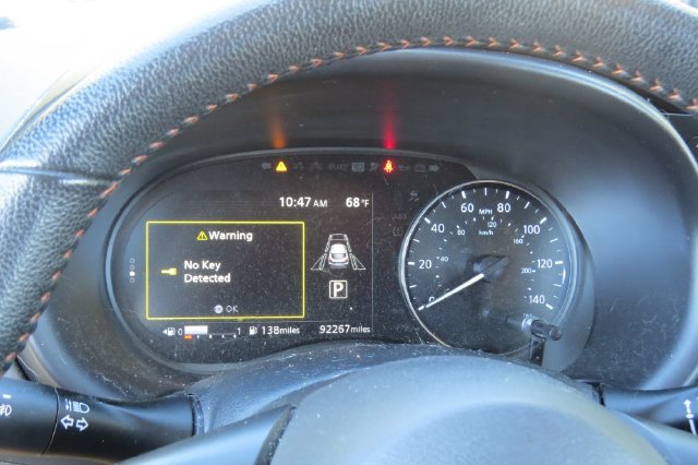 Used 2022 Nissan Kicks SR w/ Premium Package FWD image 18