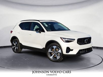 New 2026 Volvo XC40 B5 Plus w/ Protection Package Premier