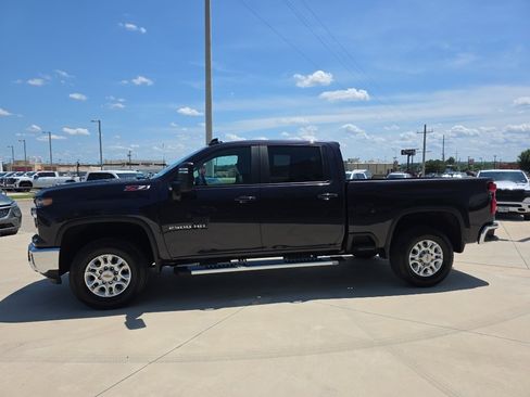Used 2024 Chevrolet Silverado 2500 LT w/ All Star Edition AWD/4WD image 4