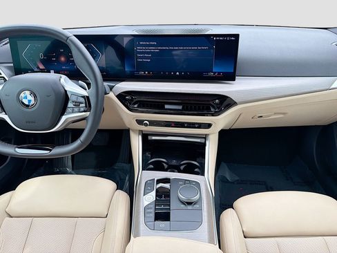 Certified 2025 BMW 330i Sedan image 21