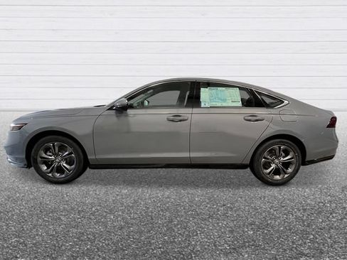 New 2026 Honda Accord EX-L image 2