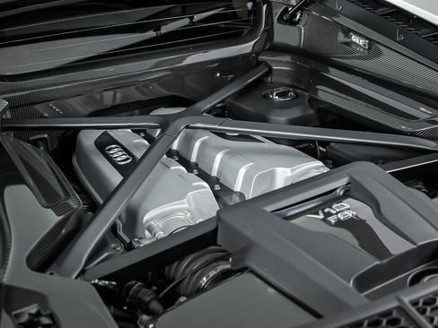 Used 2020 Audi R8 V10 performance image 16