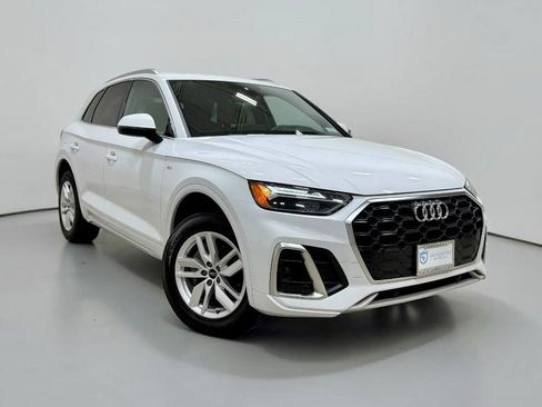 Used 2024 Audi Q5 2.0T Premium w/ Convenience Package AWD/4WD image 5