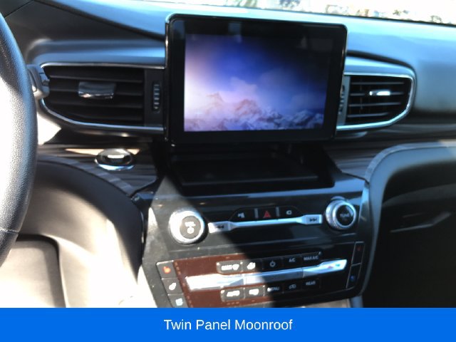 Used 2023 Ford Explorer Limited AWD/4WD image 7