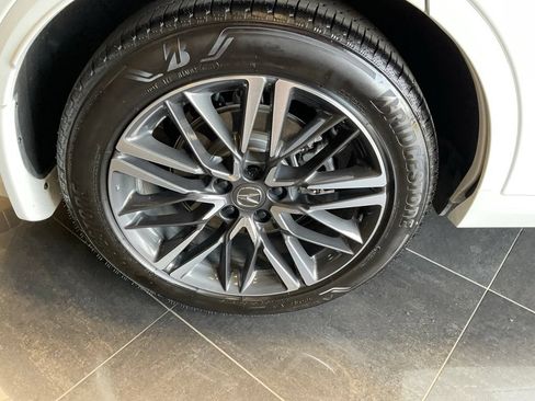 Certified 2026 Acura MDX SH-AWD w/ Advance Package image 8