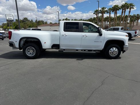 New 2026 Chevrolet Silverado 3500 LT w/ All Star Edition AWD/4WD image 2