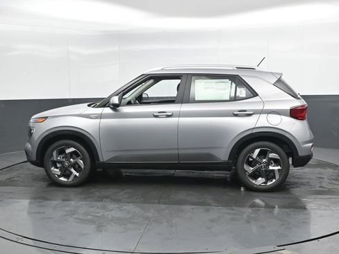 New 2026 Hyundai Venue SEL image 8