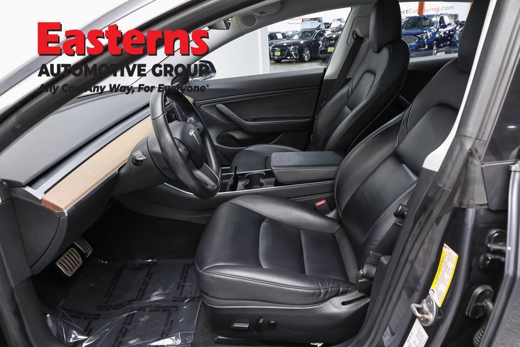 Used 2019 Tesla Model 3 Performance AWD/4WD image 16