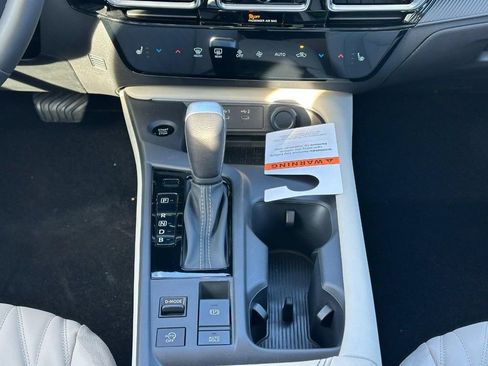 Used 2026 Nissan Sentra SL w/ Floor Mat Package FWD image 9