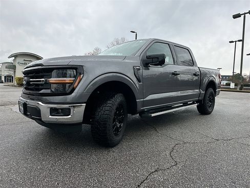 Used 2024 Ford F150 XLT w/ Equipment Group 302A MID image 2
