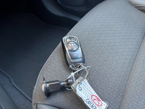 Used 2025 Buick Encore GX Preferred FWD image 21