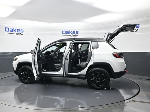 Used 2024 Jeep Compass Trailhawk image 54