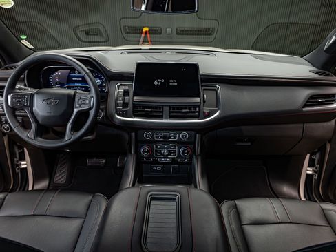 Used 2024 Chevrolet Tahoe RST w/ RST Performance Edition image 15