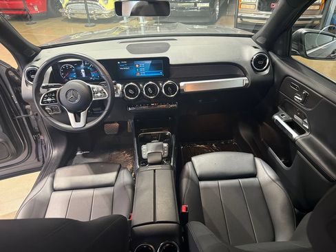 Used 2022 Mercedes-Benz GLB 250 4MATIC image 14
