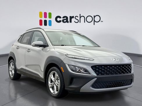 Used 2023 Hyundai Kona SEL image 7
