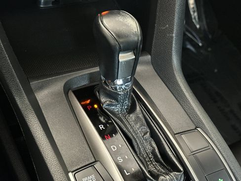 Used 2020 Honda Civic EX image 25