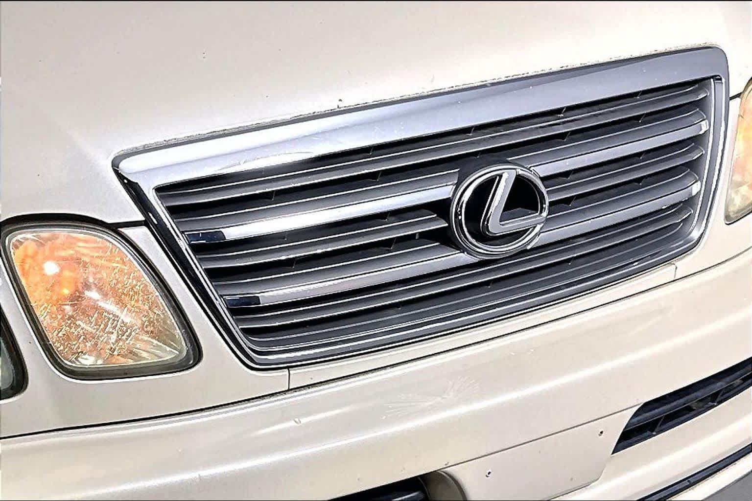 Used 2005 Lexus LX 470 4WD image 27