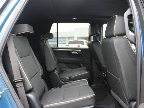 New 2026 Chevrolet Tahoe Premier w/ Sun And Tow Package AWD/4WD image 35